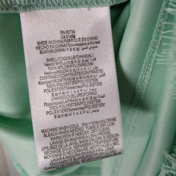 BCBG PARIS MINT GREEN LACE LILLIAN DRESS SIZE 6 - Picture 7 of 8